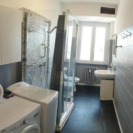 Mat20, With 5 Beds Apartment *